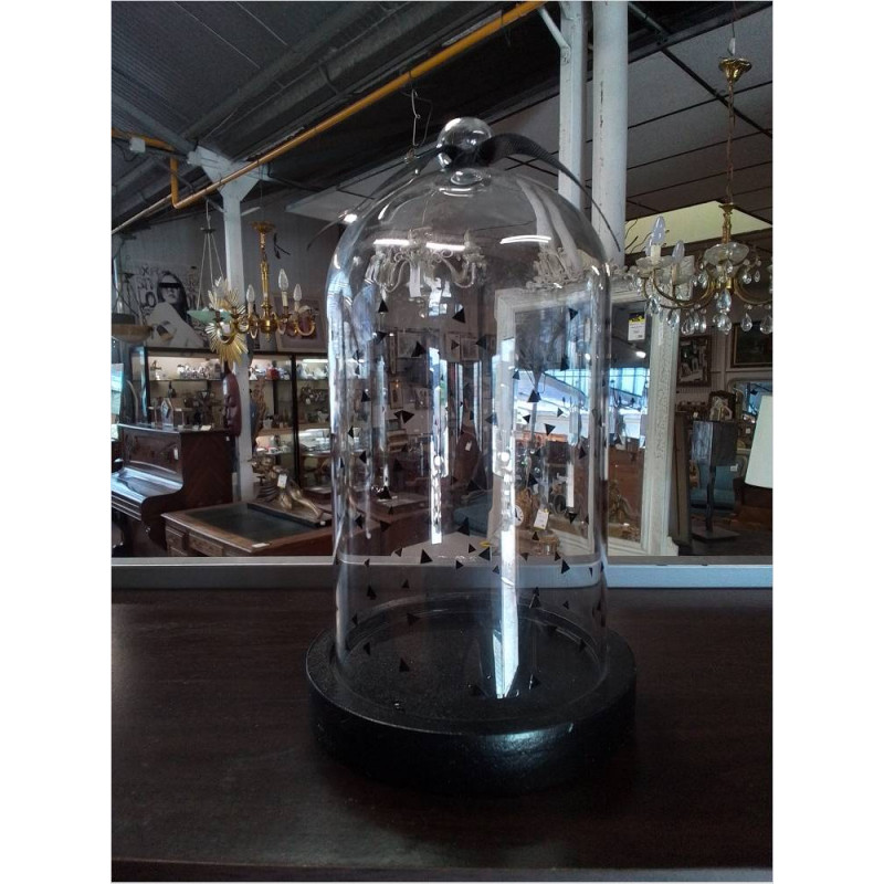 CLOCHE