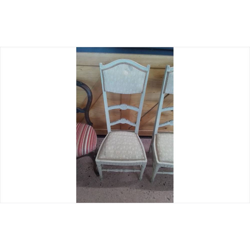 CHAISE STYLE LOUIS XVI PEINTE 