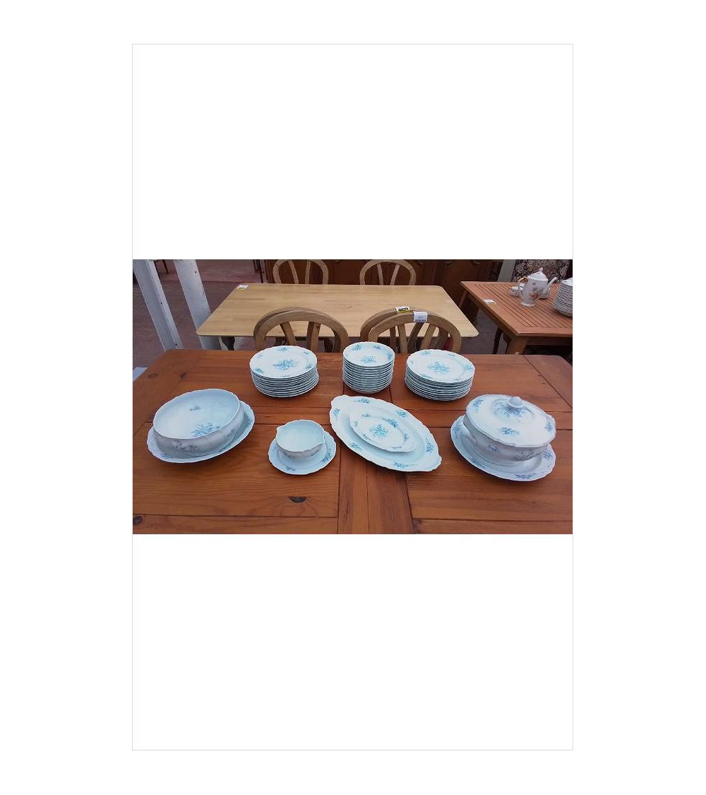 SERVICE DE TABLE PORCELAINE LIMOGES