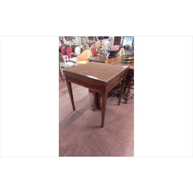 TABLE A JEU ACAJOU 