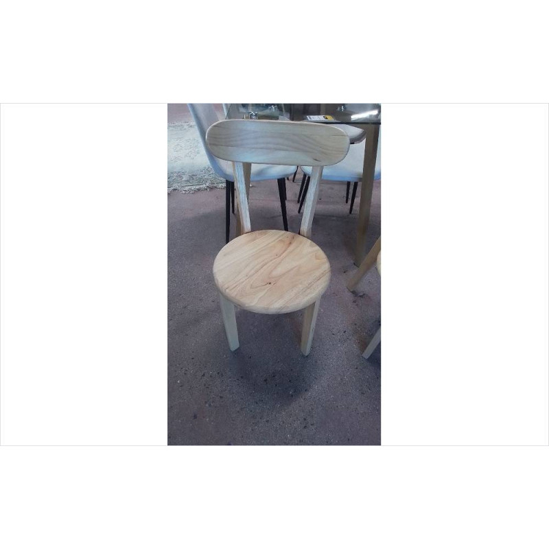 CHAISE 