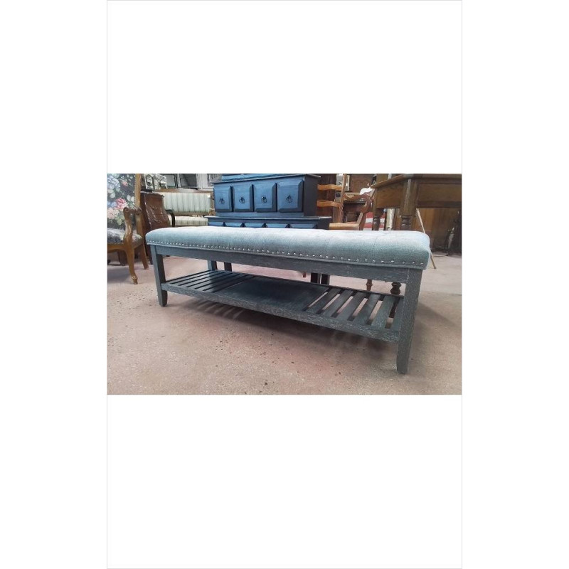 BANC CAPITONNÉ 
