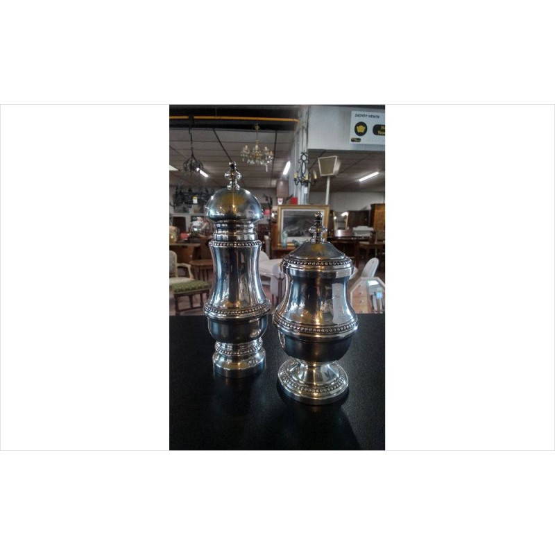 LOT DE 2 PIÈCES METAL ARGENTE 