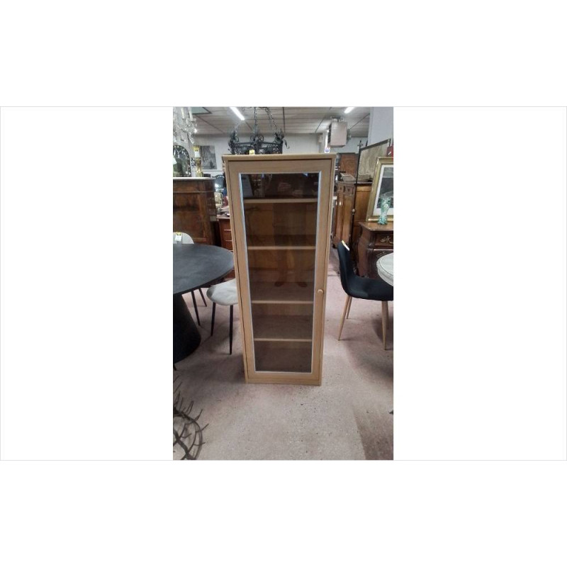 VITRINE MODERNE 
