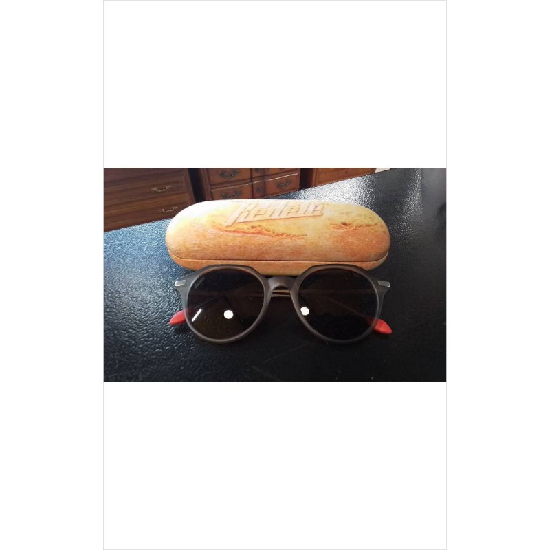 PAIRE DE LUNETTES SOLAIRES REDELE