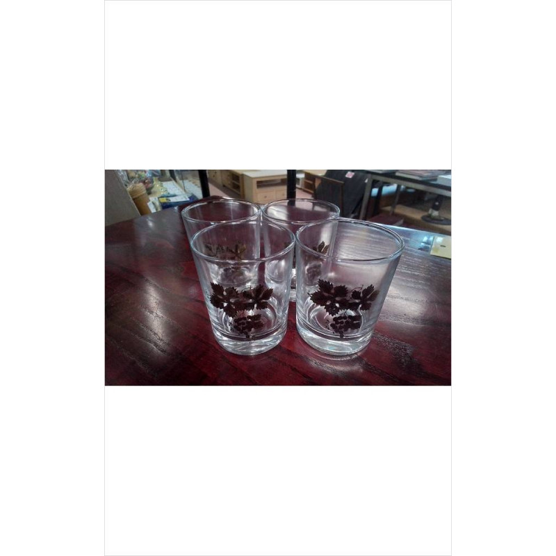 LOT DE 4 VERRES 