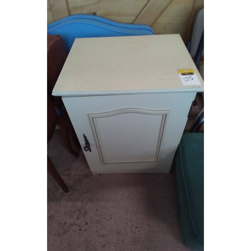 MEUBLE D’APPOINT 