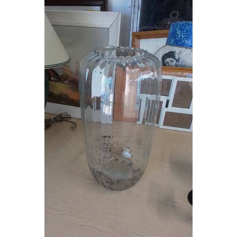 VASE EN VERRE 