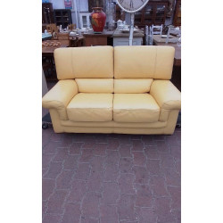 CANAPÉ CUIR JAUNE
