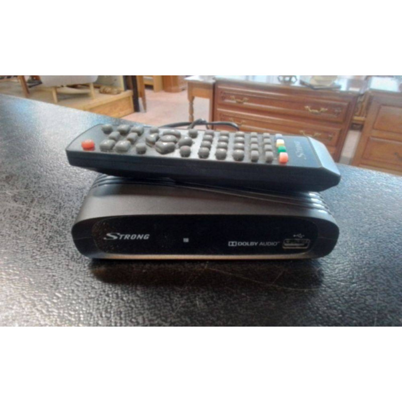 DÉCODEUR TNT STRONG + TÉLÉCOMMANDE 