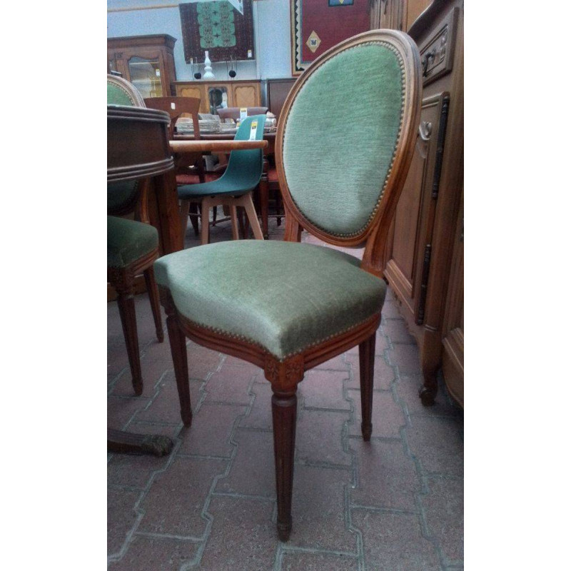 LOT DE 4  CHAISES DE STYLE LOUIS XVI 