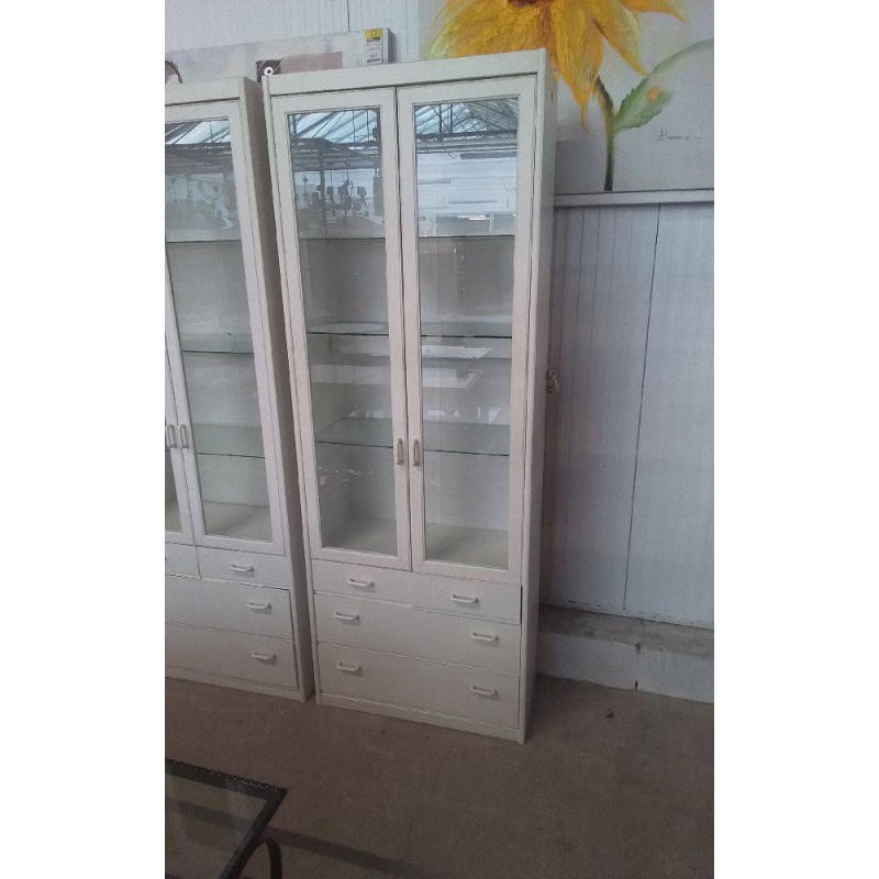 VITRINE 