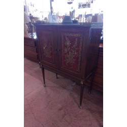 MEUBLE D’APPOINT STYLE LOUIS XVI ACAJOU 