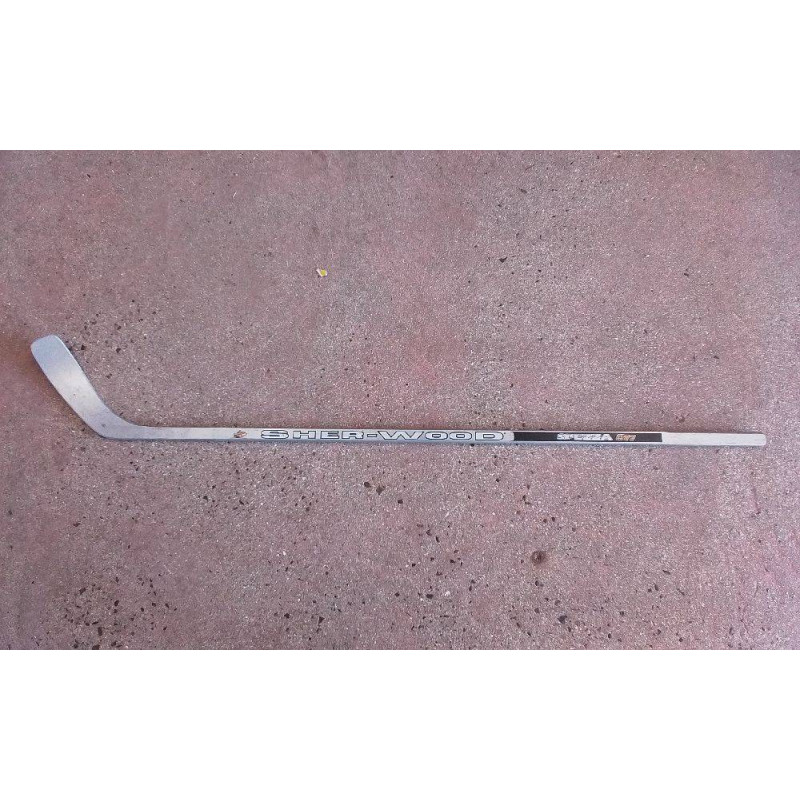 CROSSE DE HOCKEY SHERWOOD SPEZZA 77