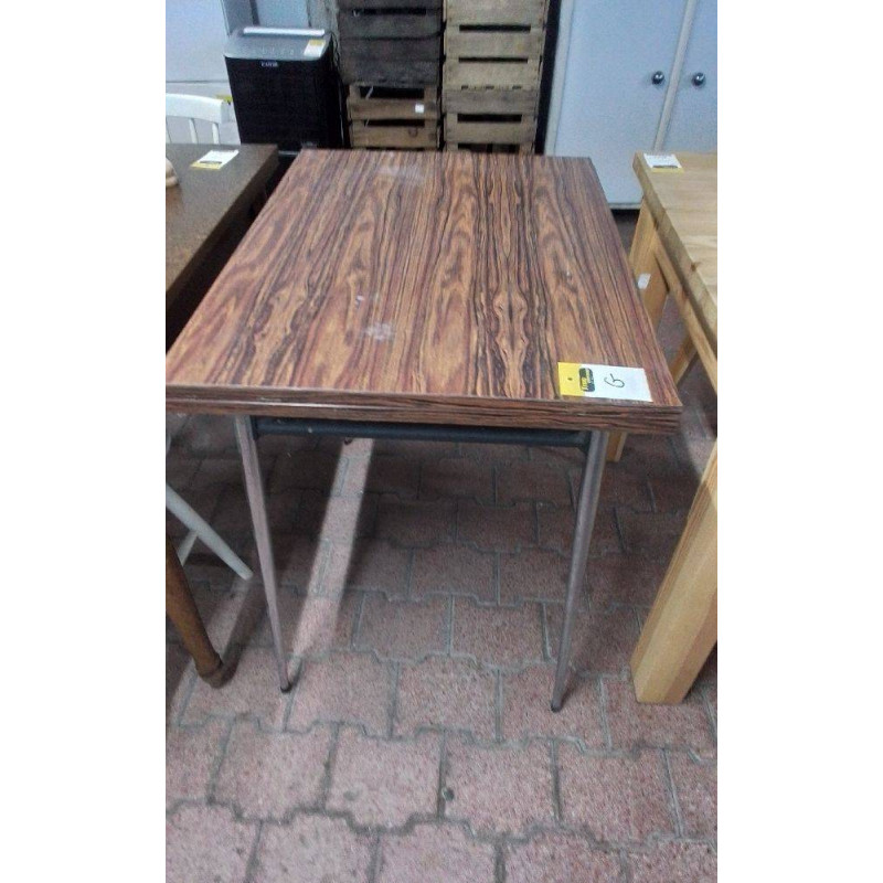 TABLE FORMICA 