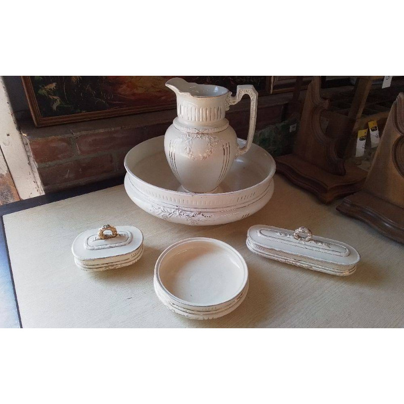 ENSEMBLE DE TOILETTE ANCIEN 