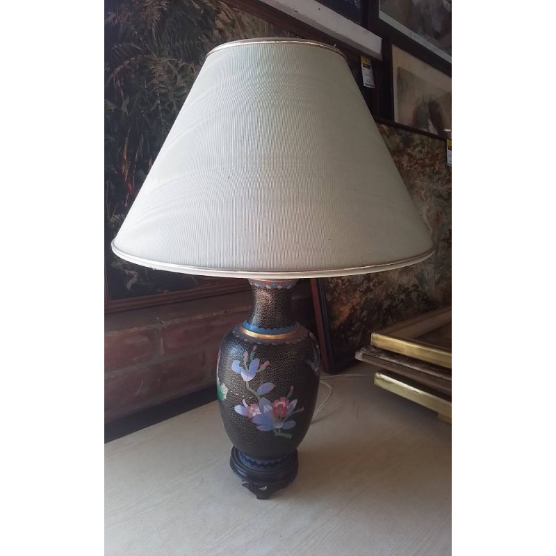 LAMPE ASIATIQUE EN L’ÉTAT 