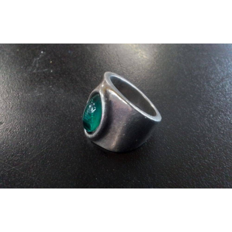 BAGUE PIERRE VERTE