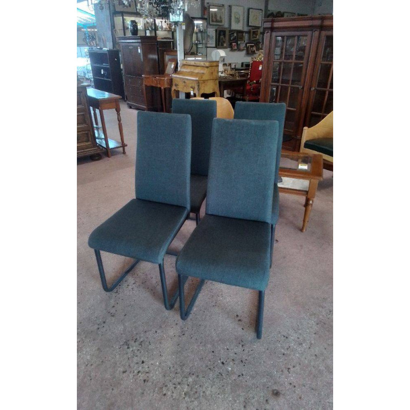 LOT DE 4 CHAISES MODERNE 