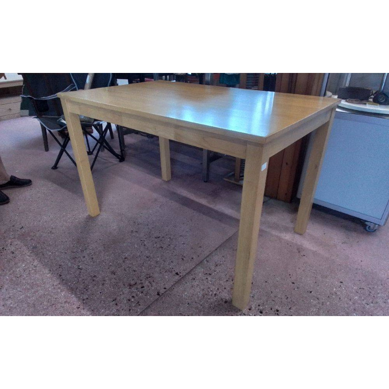 TABLE RECTANGULAIRE