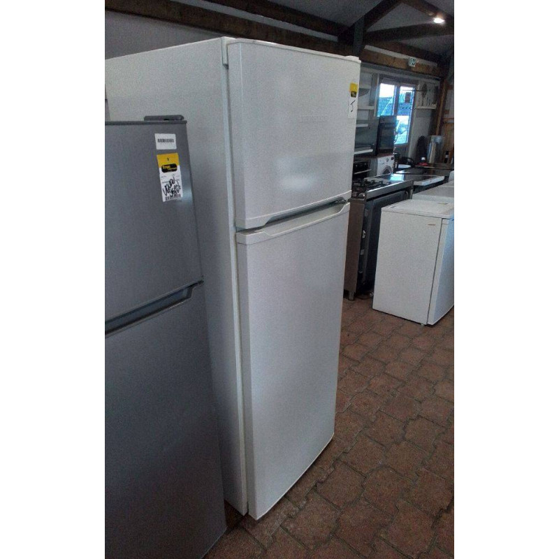 FRIGIDAIRE CONGÉLATEUR LIEBHERR 