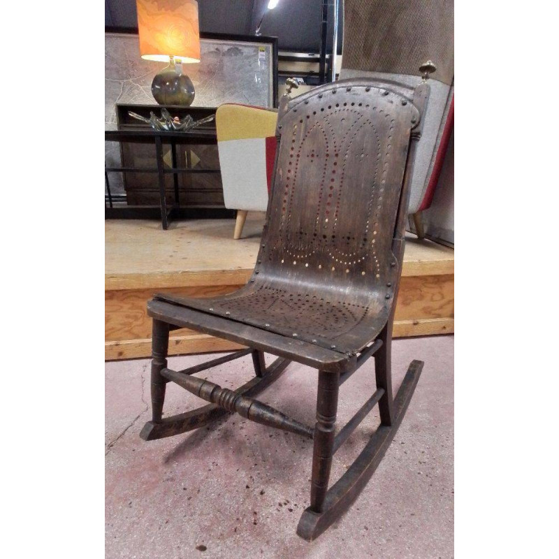 ROCKING-CHAIR ENFANT ANCIEN EN L’ÉTAT 