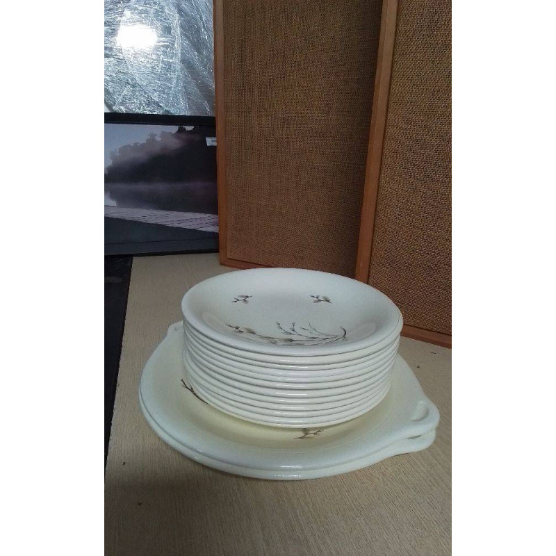 SERVICE A DESSERT SALINS CHAMPAGNOLE