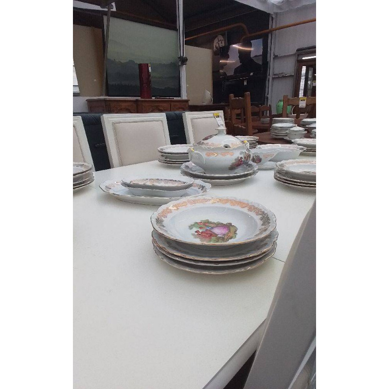 SERVICE DE TABLE PORCELAINE BAVIÈRE 