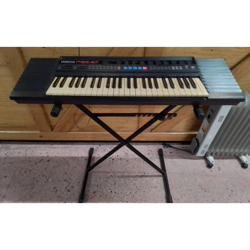 SYNTHÉTISEUR YAMAHA PSR-27