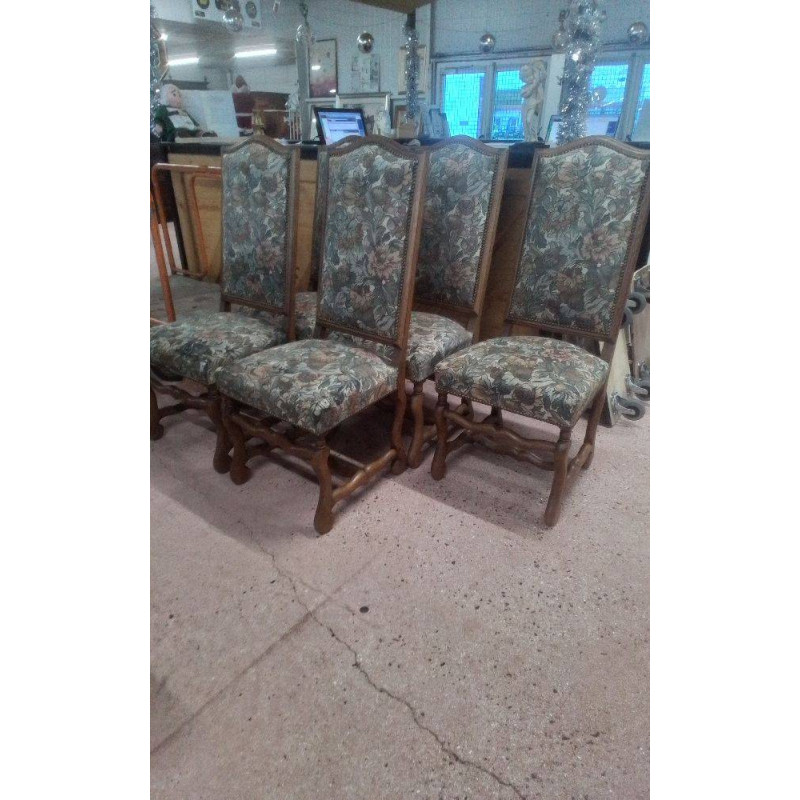 LOT DE 6 CHAISES HOUSSE DE MOUTON DANS L’ETAT 