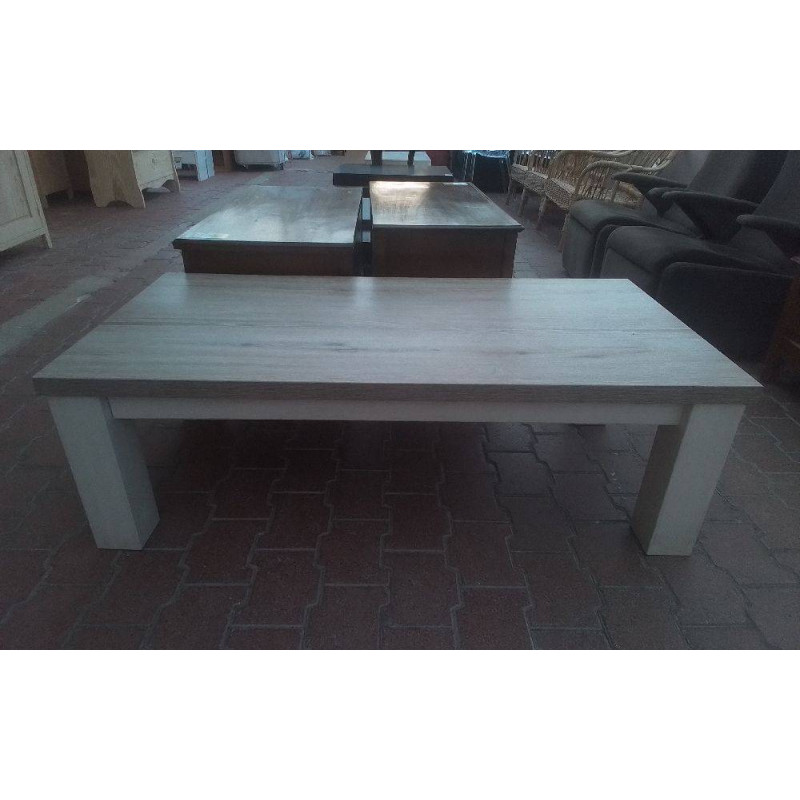 TABLE BASSE MODERNE 