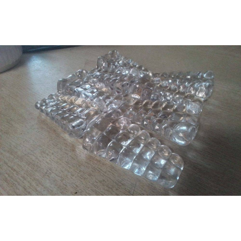 LOT DE 8 CALE ASSIETTES