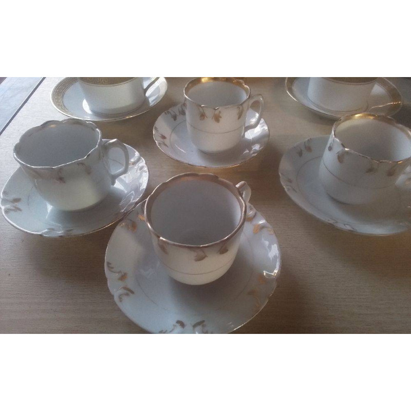 LOT DE 4 TASSES