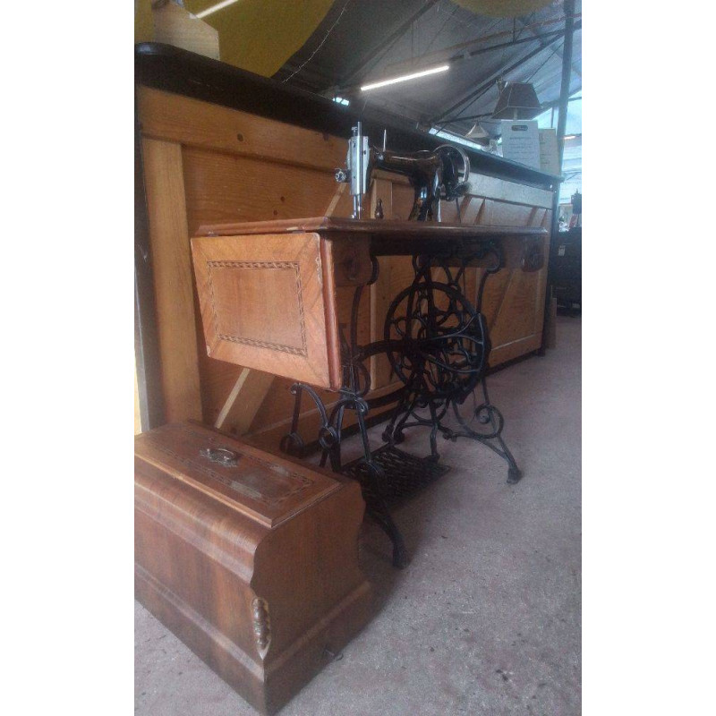 MACHINE A COUDRE ANCIENNE SINGER
