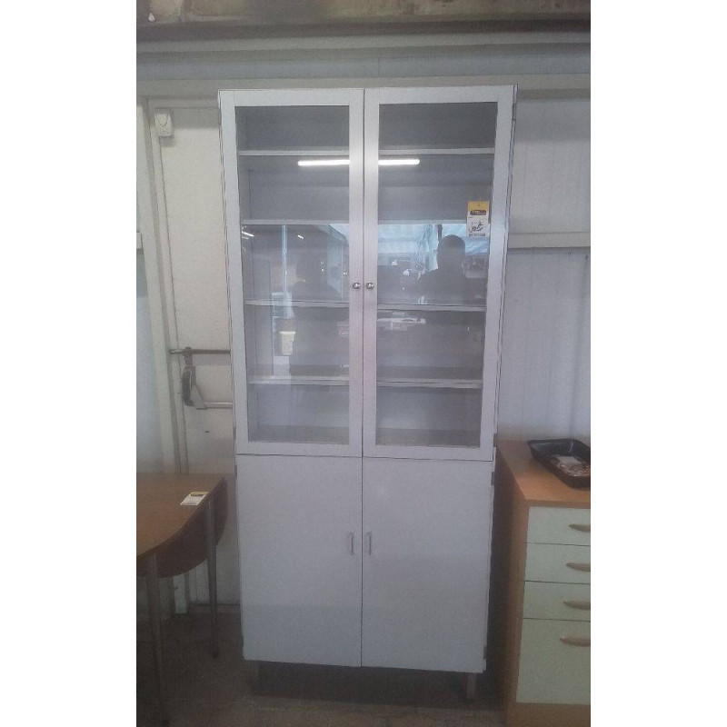 ARMOIRE VITRÉE 