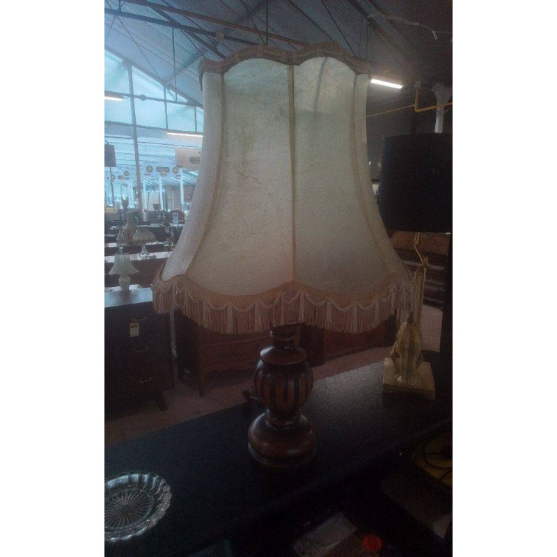 LAMPE PIED BOIS 
