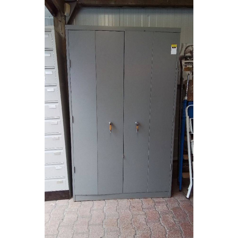 ARMOIRE MÉTAL 