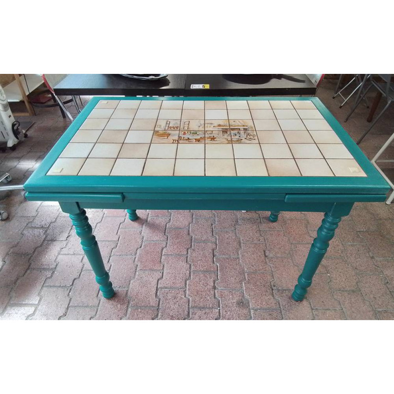 TABLE CARRELÉE 