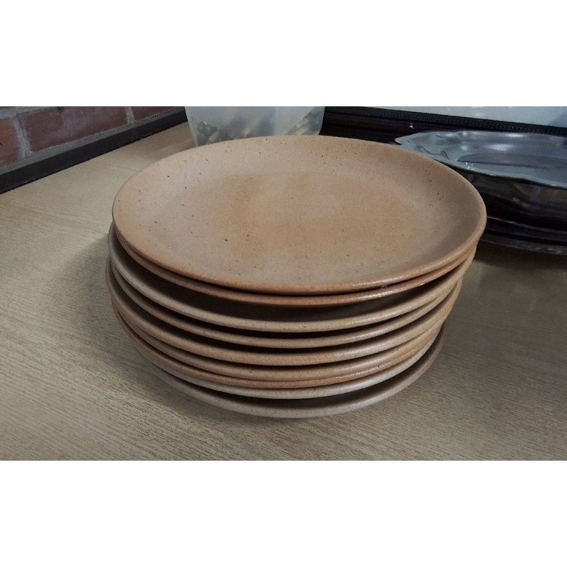 LOT D’ASSIETTES GRÈS 