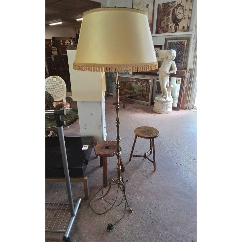 LAMPADAIRE 
