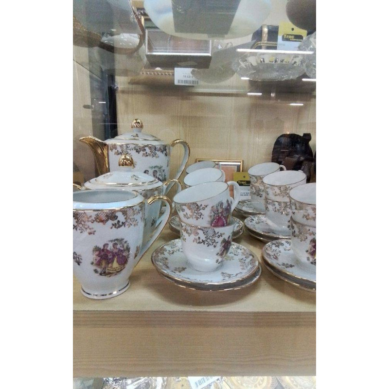 SERVICE A CAFÉ PORCELAINE DE LIMOGES 
