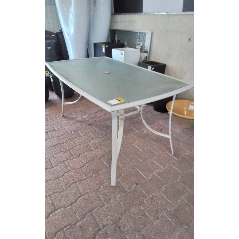 TABLE DE JARDIN 