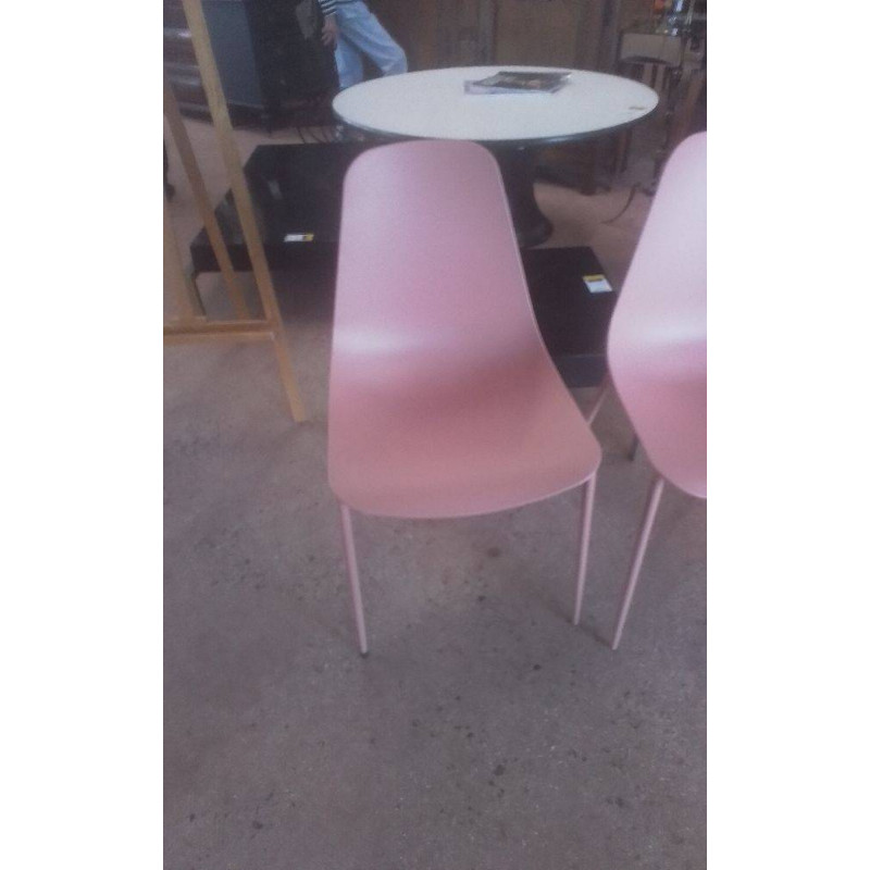 CHAISE MODERNE 