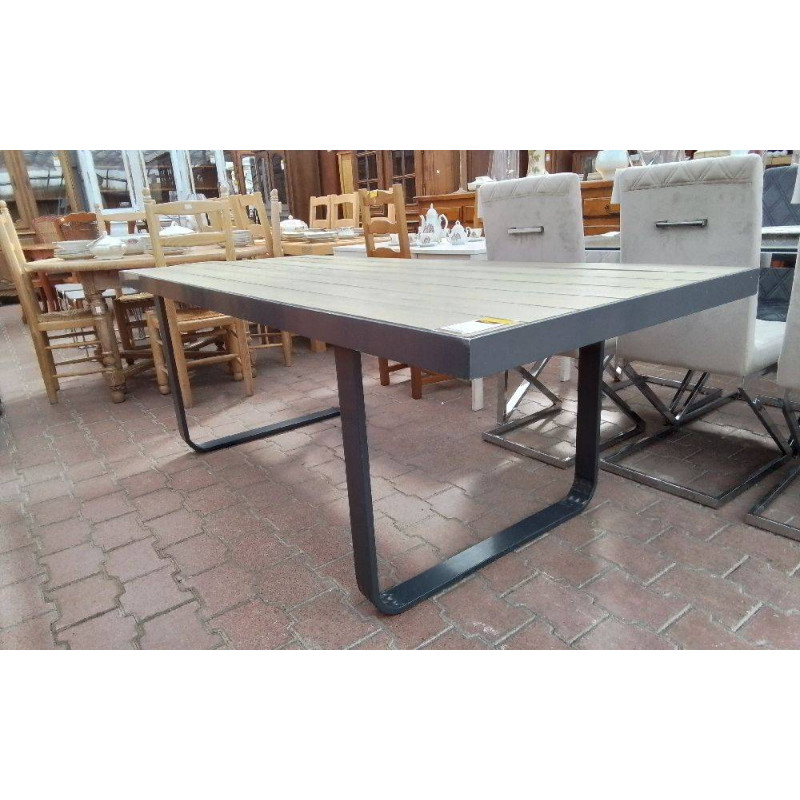 TABLE DE JARDIN ALU 