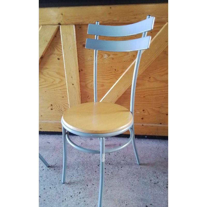 CHAISE