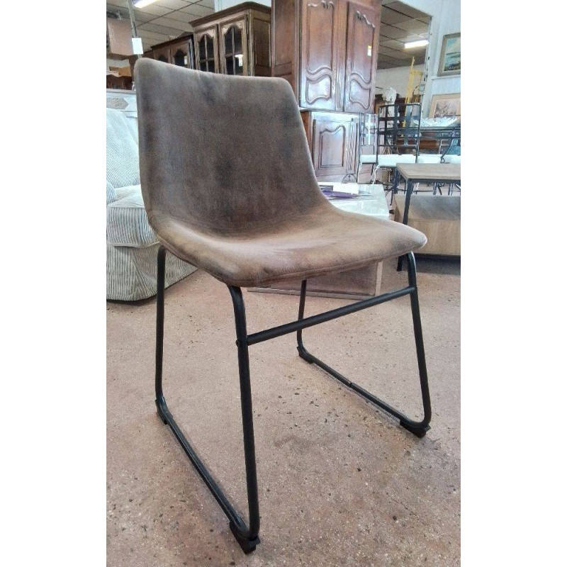 LOT DE 4 CHAISES SUÉDINE 