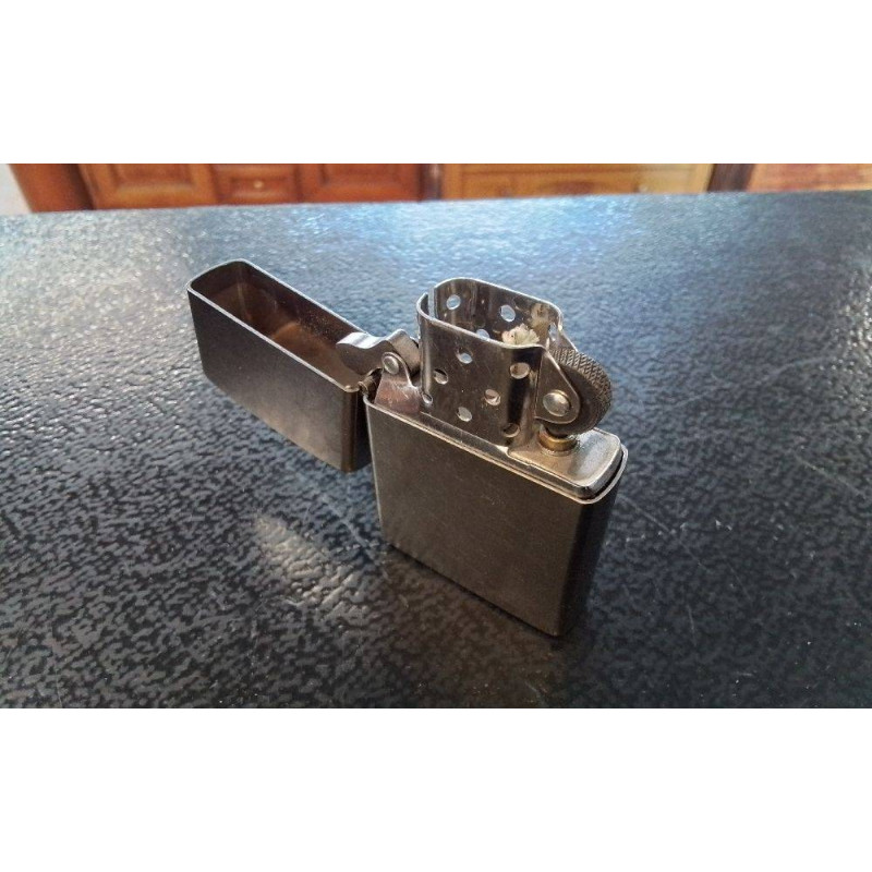 BRIQUET ZIPPO