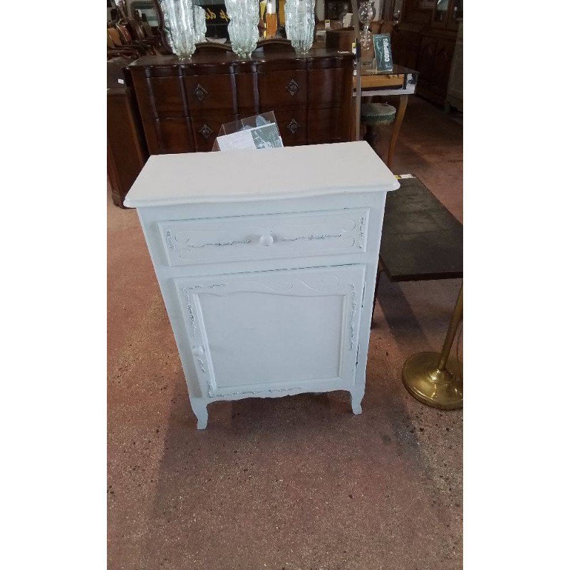 MEUBLE D’APPOINT 