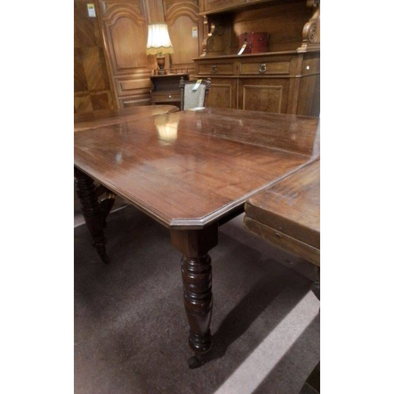 TABLE ANGLAISE 