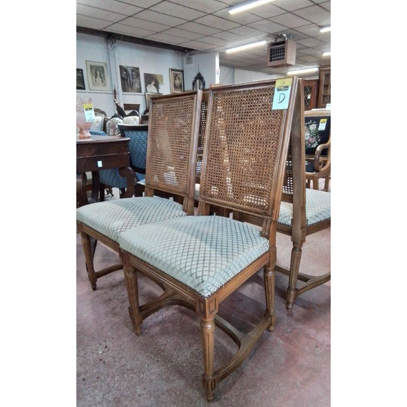 SERIE DE 4 CHAISES DE STYLE L.XVI